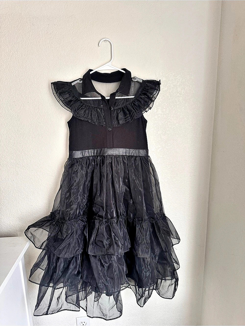 Taylor Joelle Girls' Black WEDNESDAY Dress Size 12 Like New